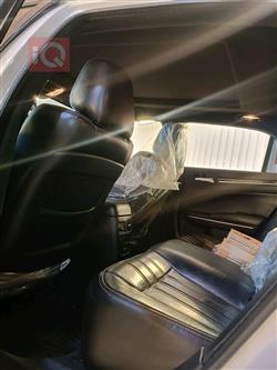 کرایسلەر 300